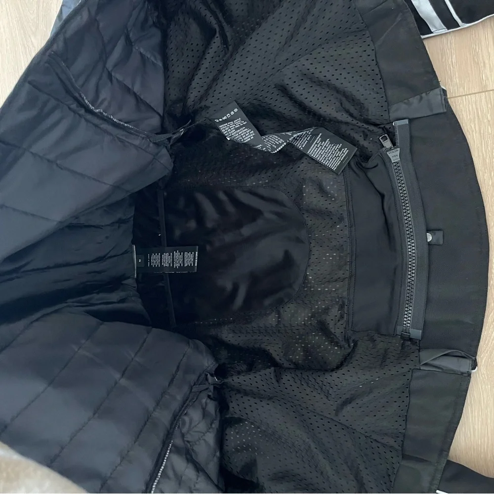 Harley Davidson Riding Jacket - Picture 8 of 8